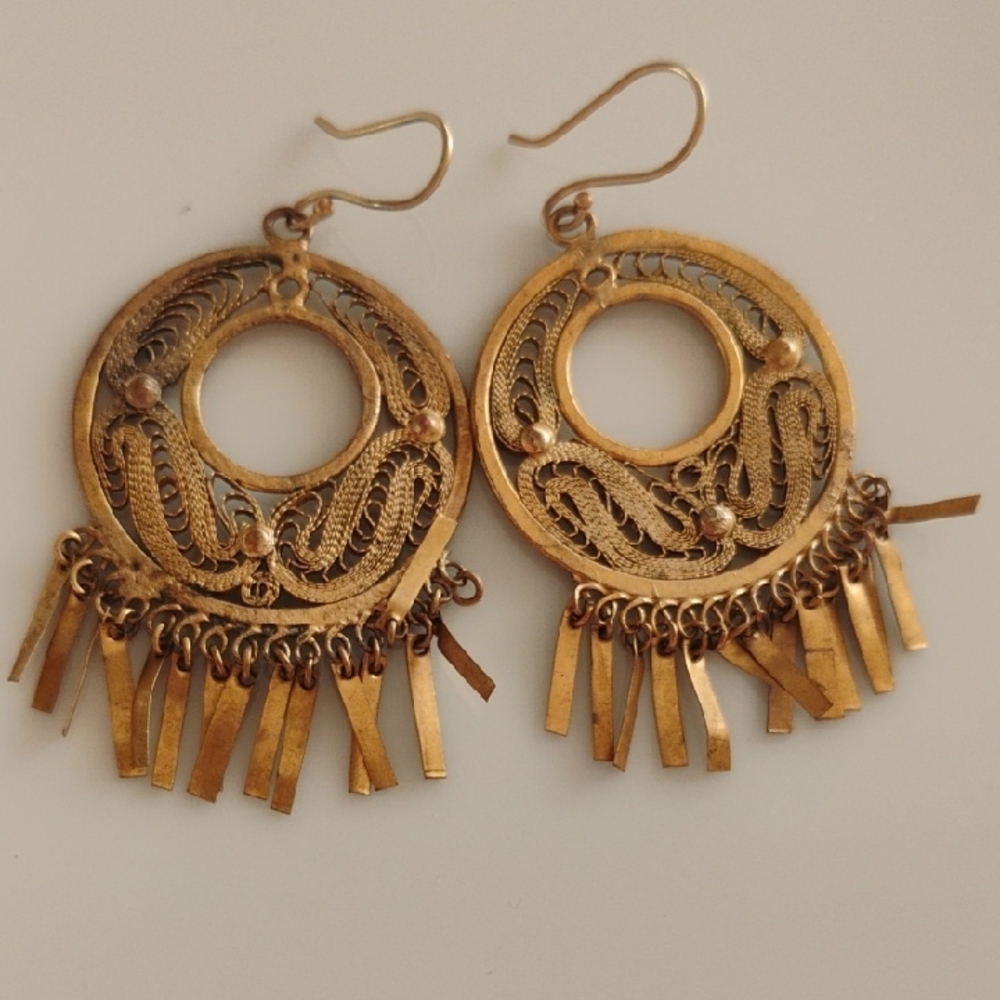 Vintage Filigree Style Dangling Earrings